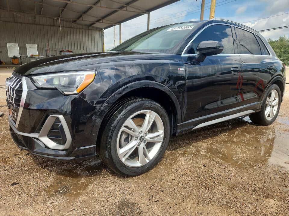 2022 AUDI Q3