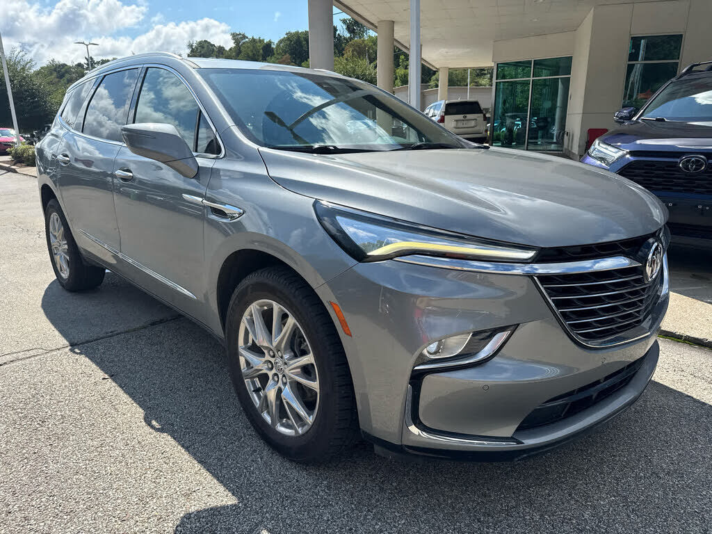 2023 BUICK Enclave