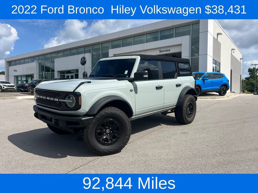 2022 FORD Bronco