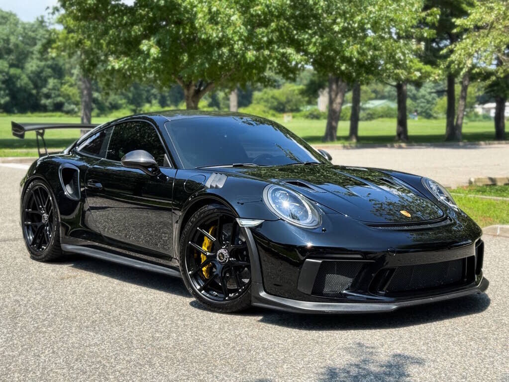 2019 PORSCHE 911