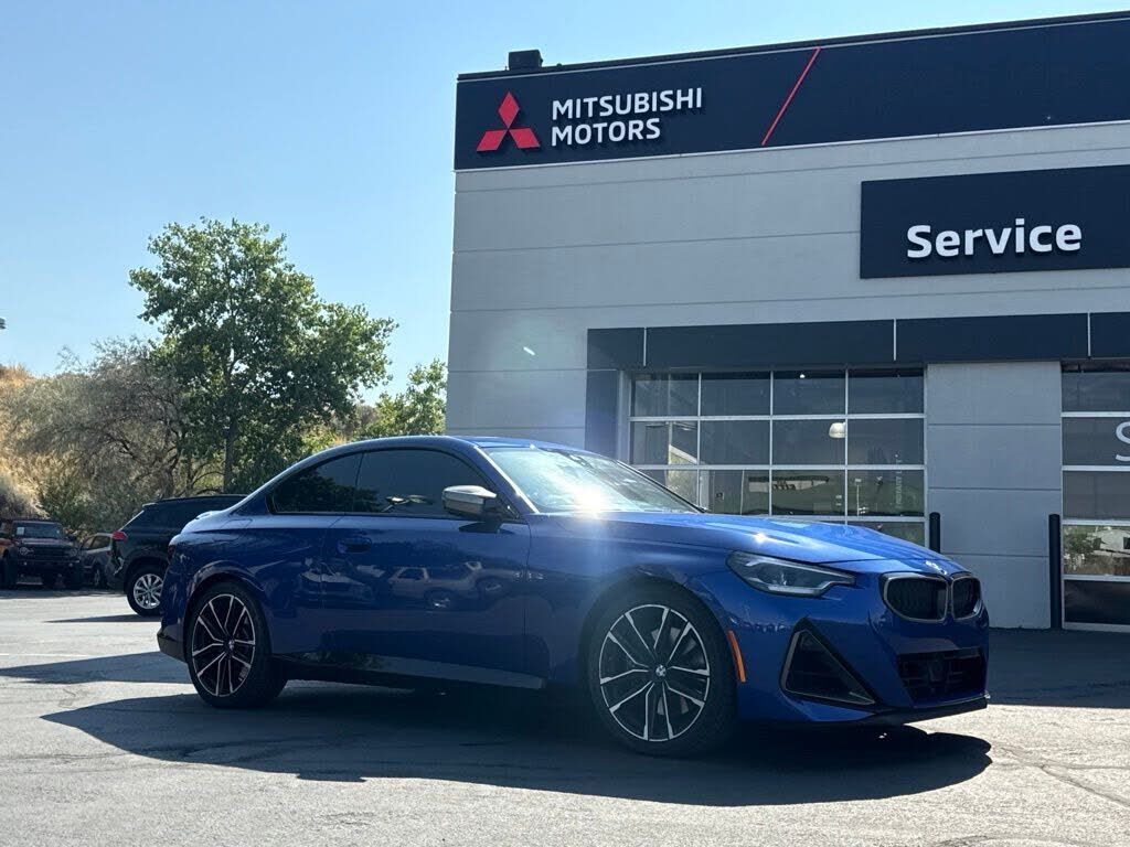 2023 BMW M2