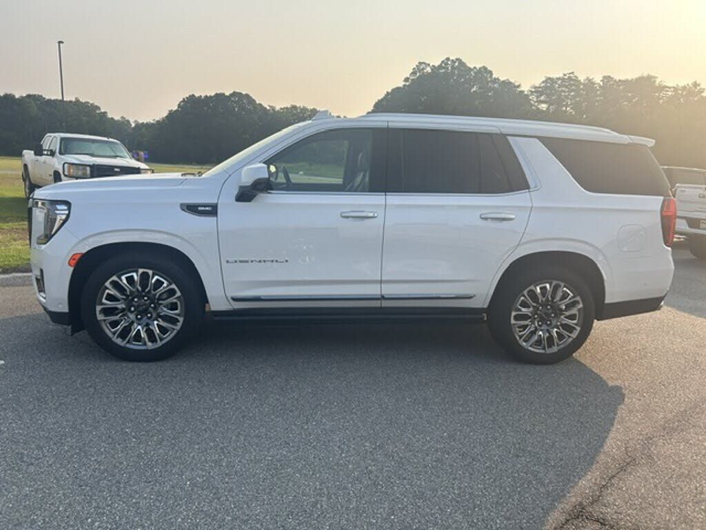 2024 GMC Yukon