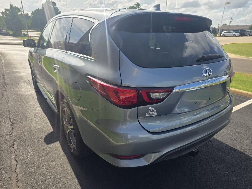 2016 INFINITI QX80
