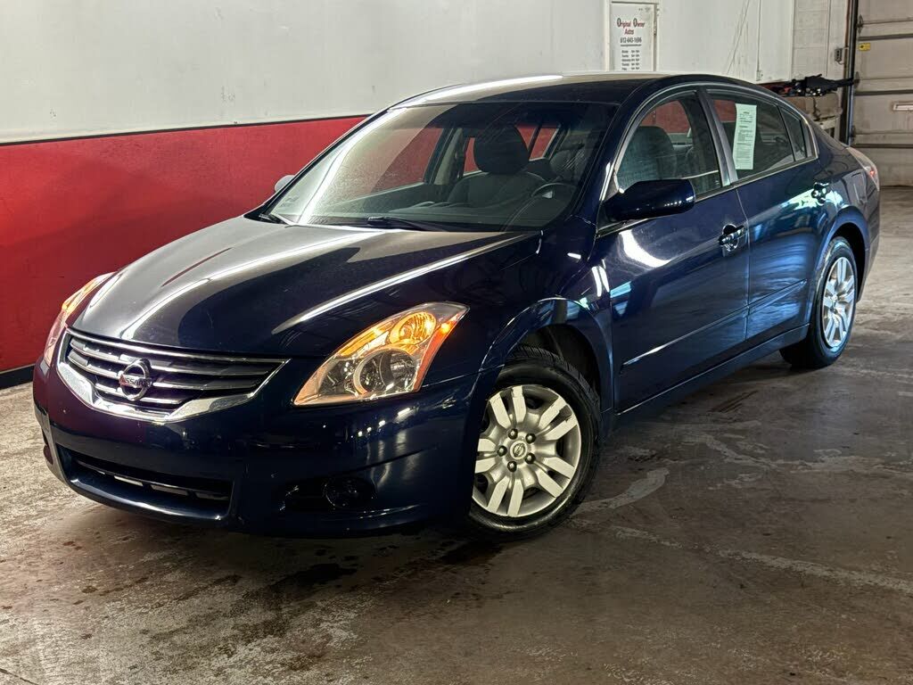 2012 NISSAN Altima