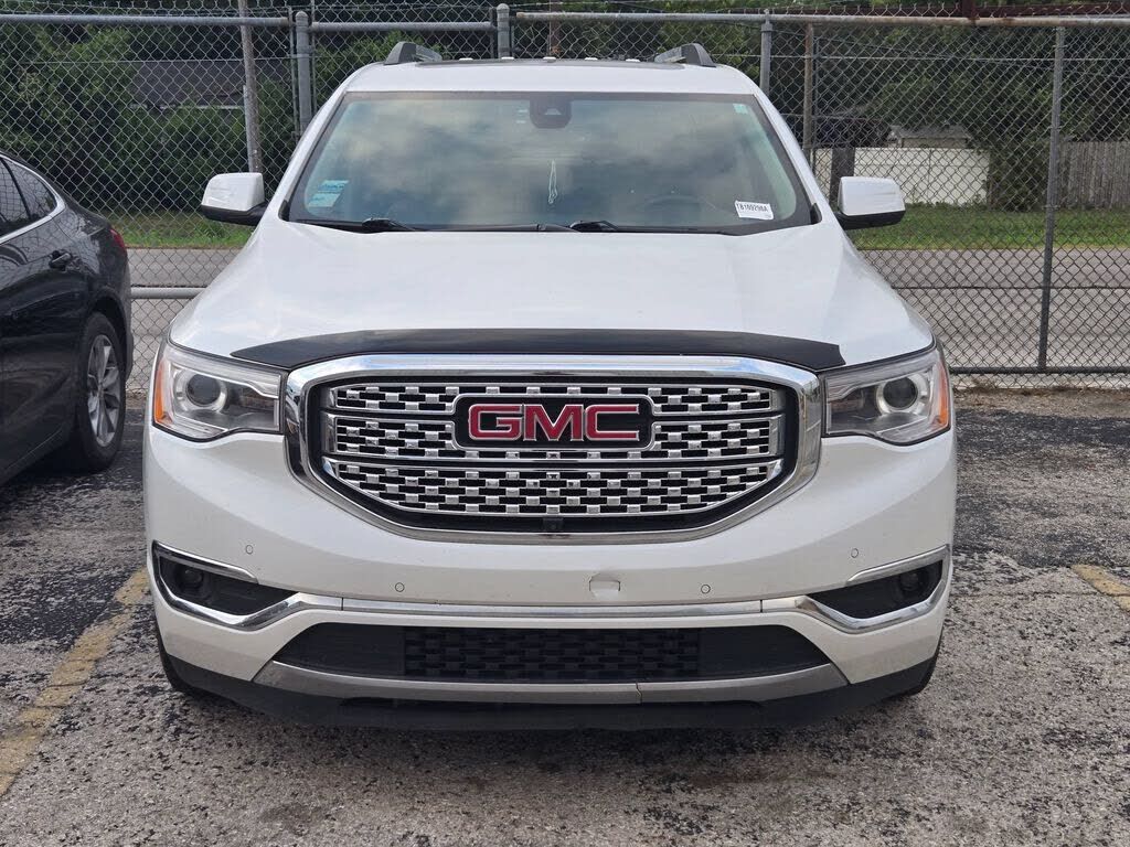 2017 GMC Acadia