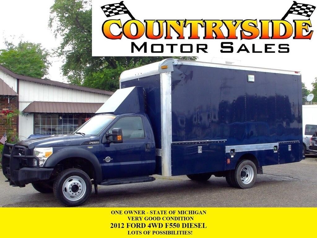 2012 FORD F-550