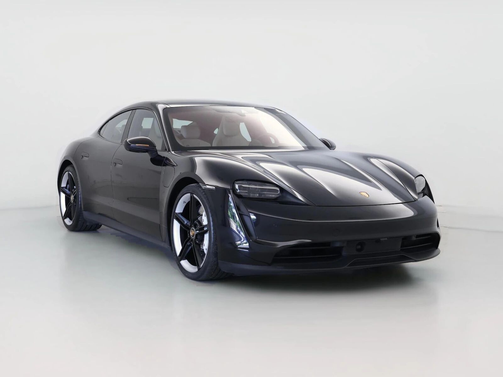 2022 PORSCHE Taycan