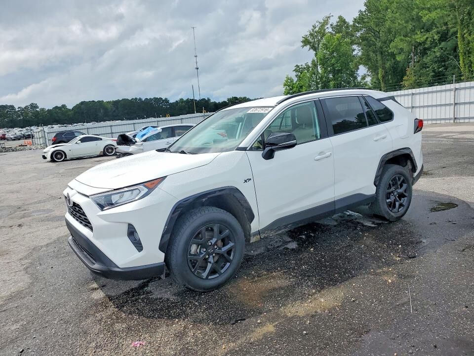 2021 TOYOTA RAV4