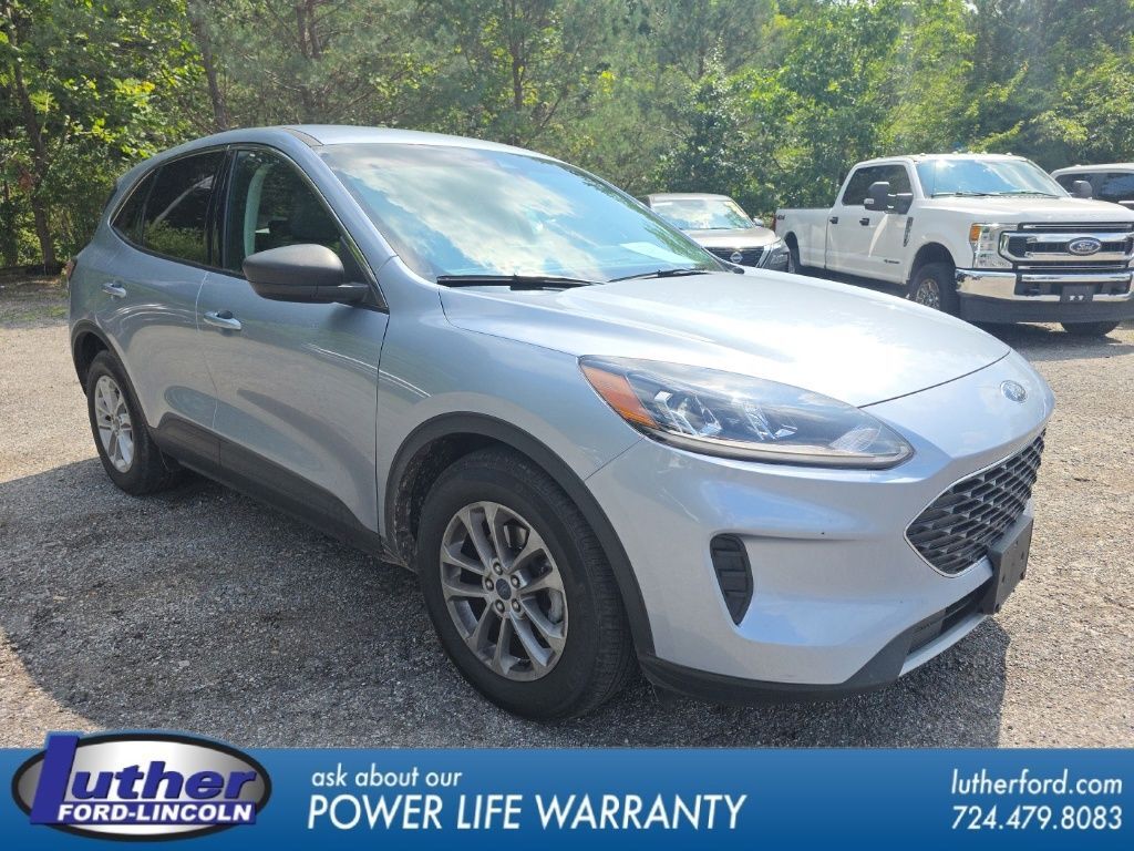 2022 FORD Escape
