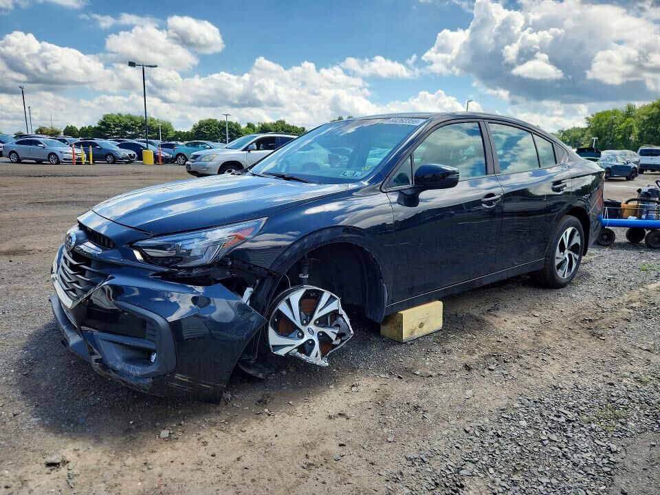 2025 SUBARU Legacy