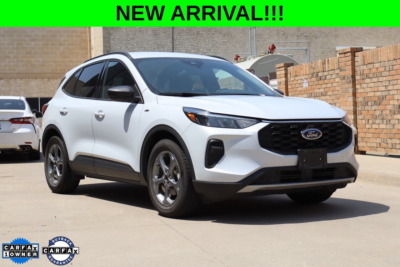 2025 FORD Escape
