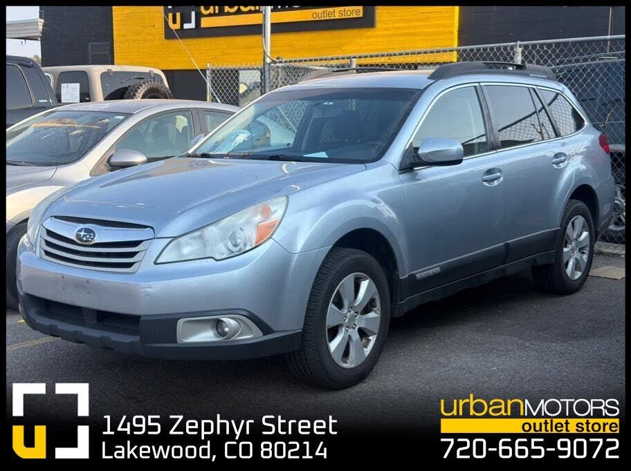 2012 SUBARU Outback
