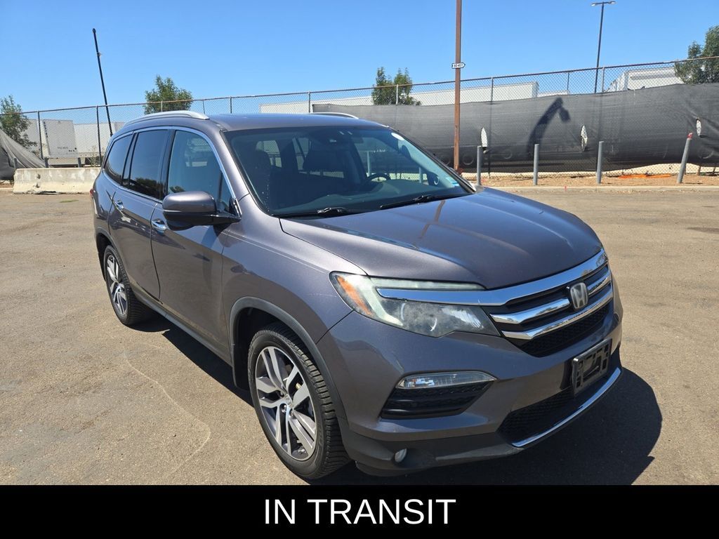 2017 HONDA Pilot