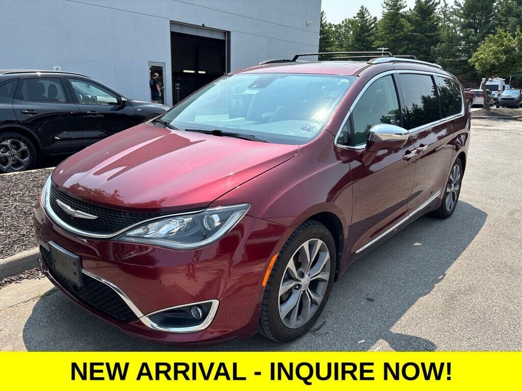 2017 CHRYSLER Pacifica