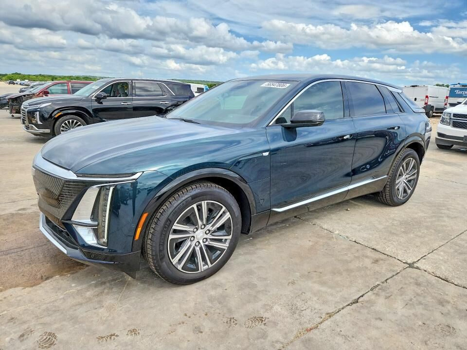 2026 CADILLAC Lyriq