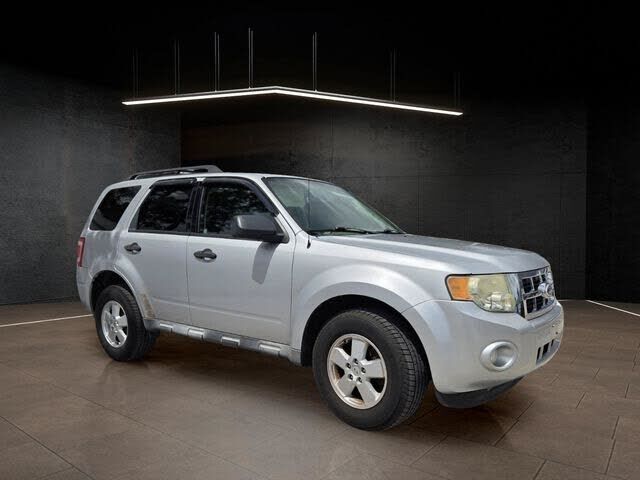 2011 FORD Escape