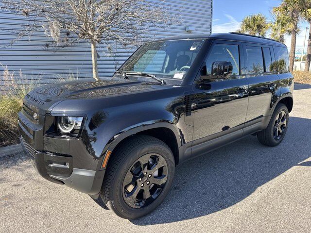 2026 LAND ROVER Defender