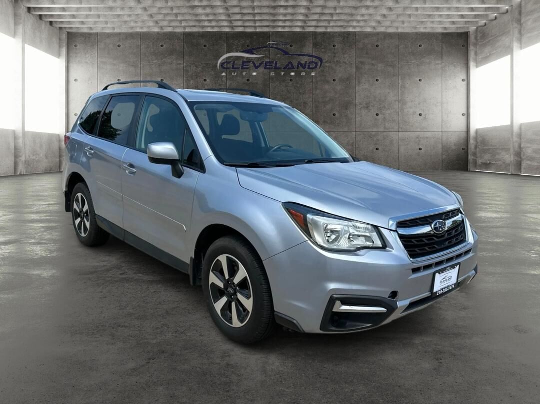 2018 SUBARU Forester