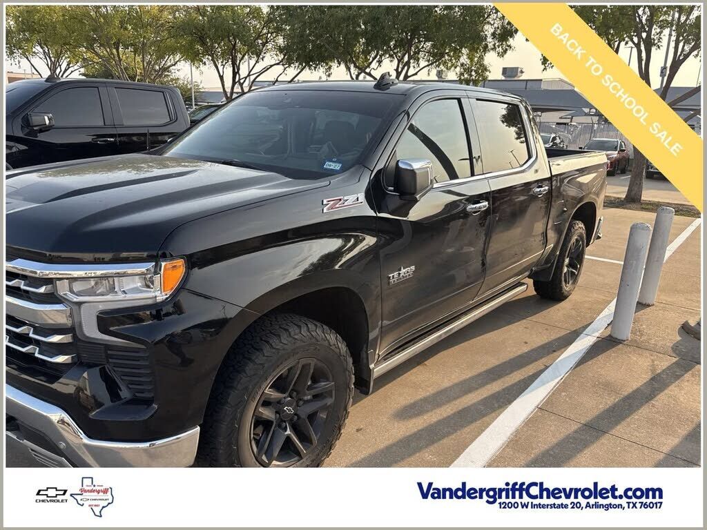 2022 CHEVROLET Silverado