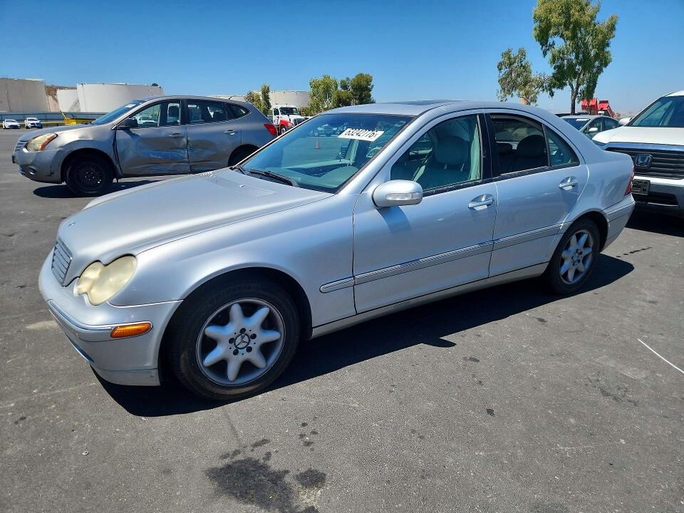 2004 MERCEDES-BENZ C-Class