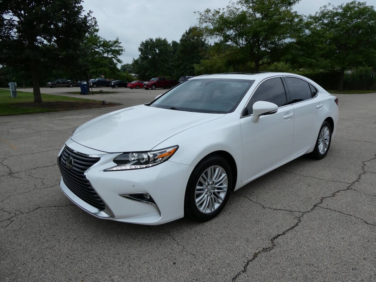 2016 LEXUS ES