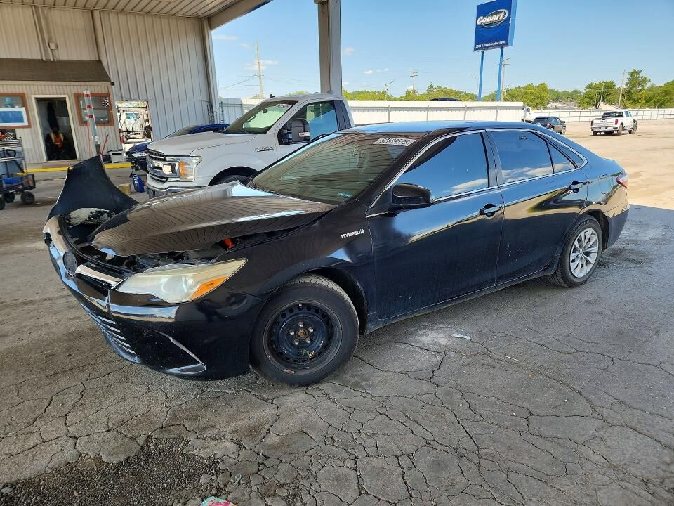 2015 TOYOTA Camry