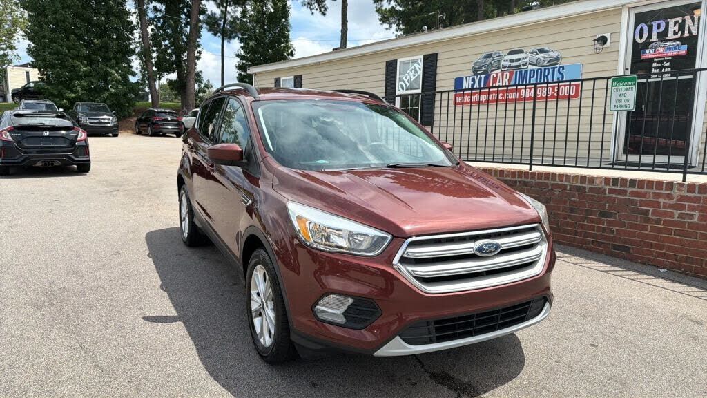 2018 FORD Escape