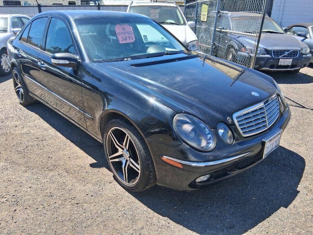 2004 MERCEDES-BENZ E-Class