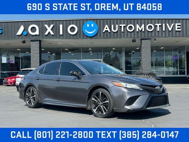 2019 TOYOTA Camry