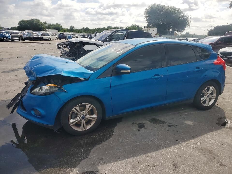 2014 FORD Focus