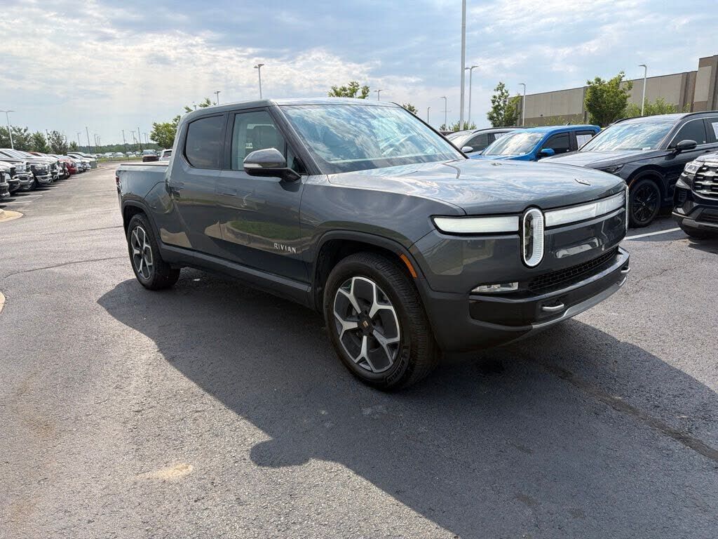 2023 RIVIAN R1T