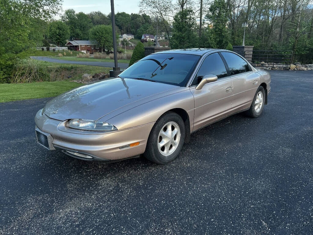 1999 OLDSMOBILE Aurora