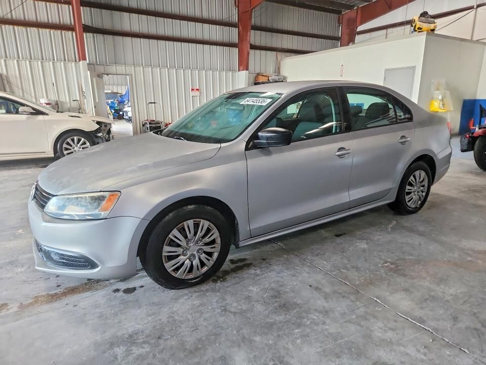 2011 VOLKSWAGEN Jetta