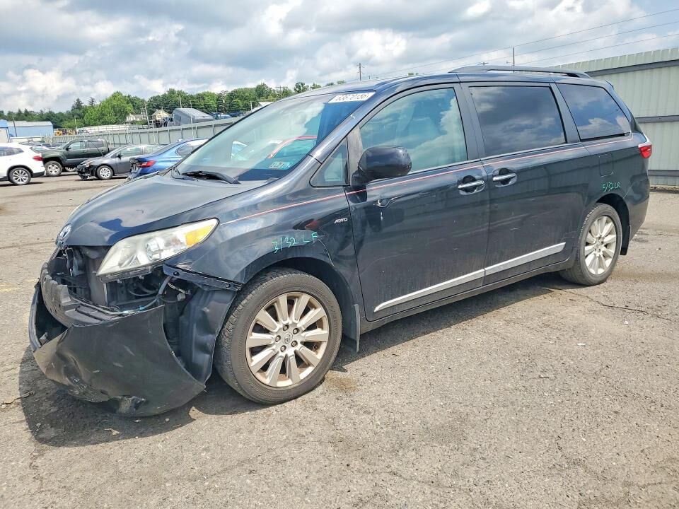 2016 TOYOTA Sienna