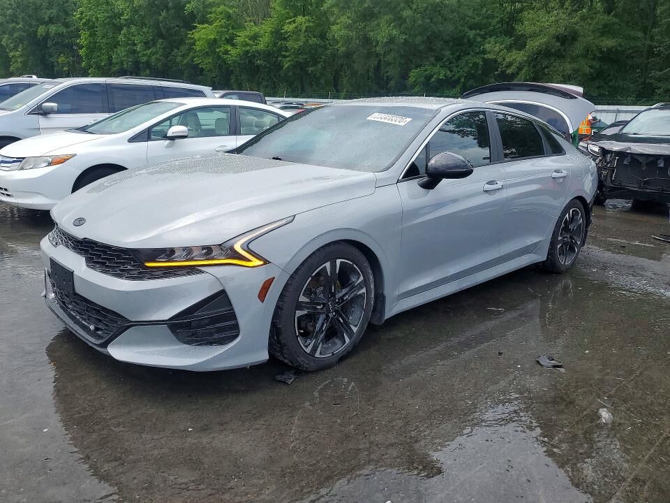 2021 KIA K5