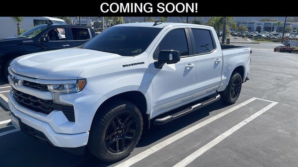 2024 CHEVROLET Silverado