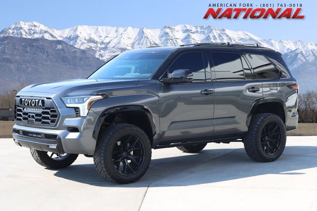 2024 TOYOTA Sequoia