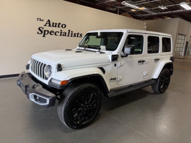 2025 JEEP Wrangler