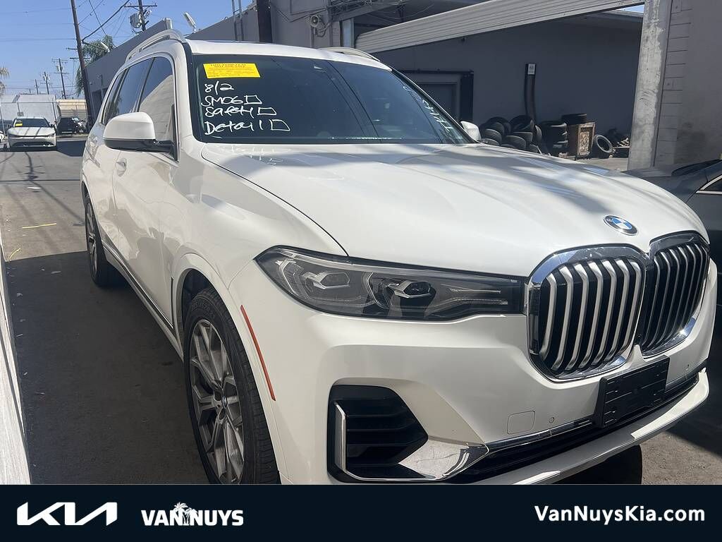 2020 BMW X7