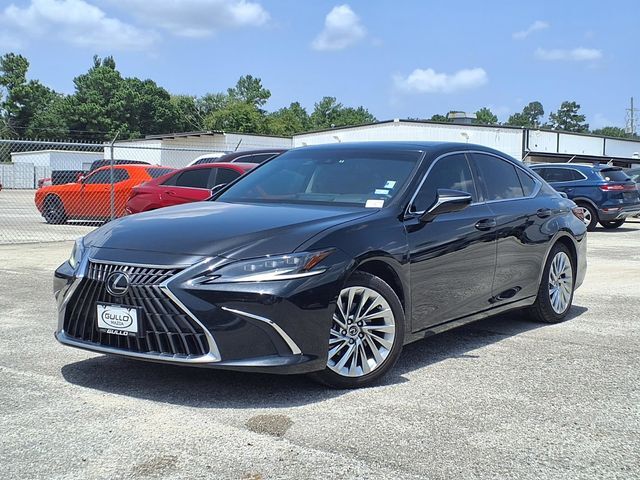 2022 LEXUS ES