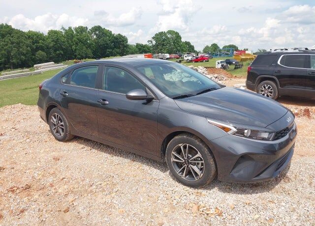 2024 KIA Forte