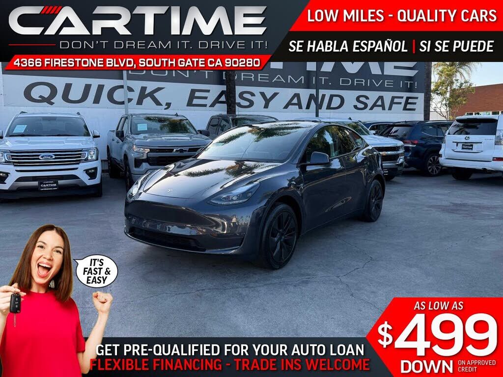 2025 TESLA Model Y