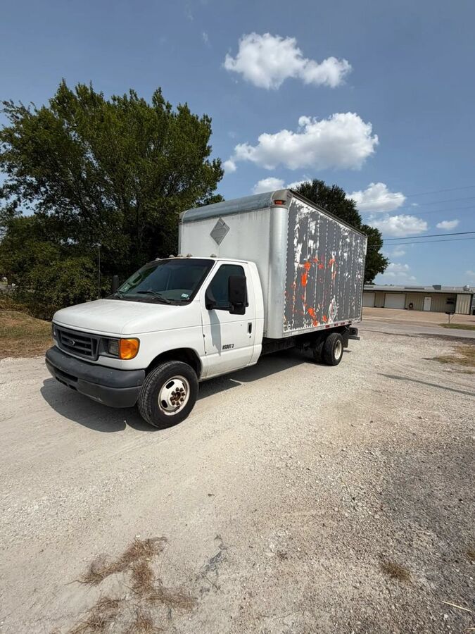 2007 FORD E-450