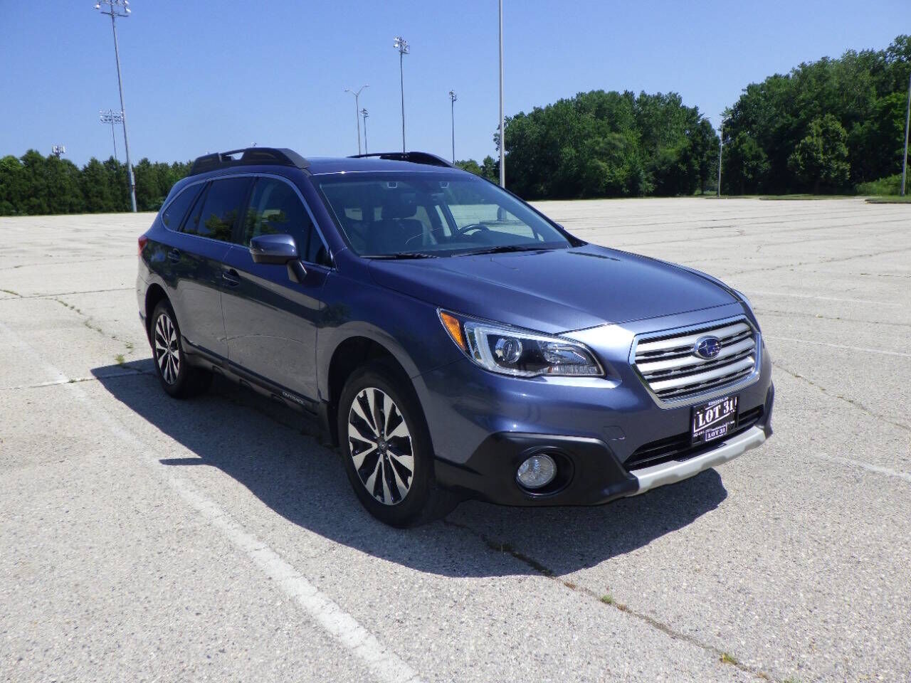 2017 SUBARU Outback