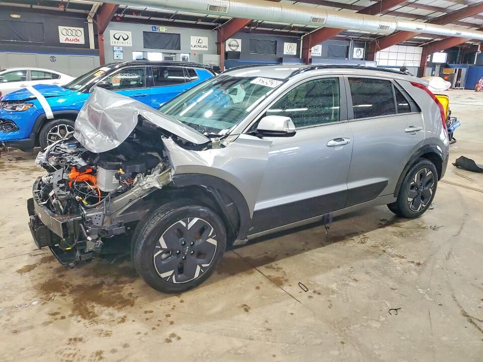 2023 KIA Niro