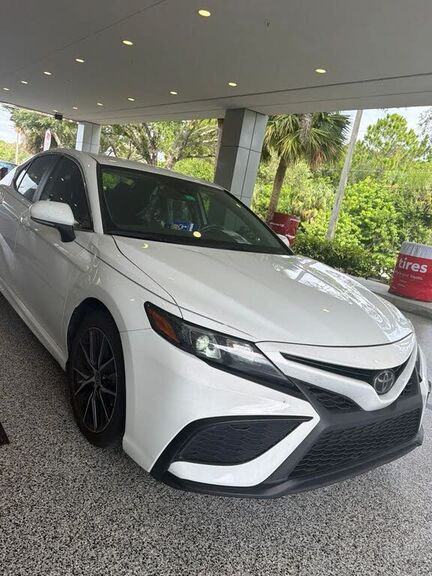 2024 TOYOTA Camry