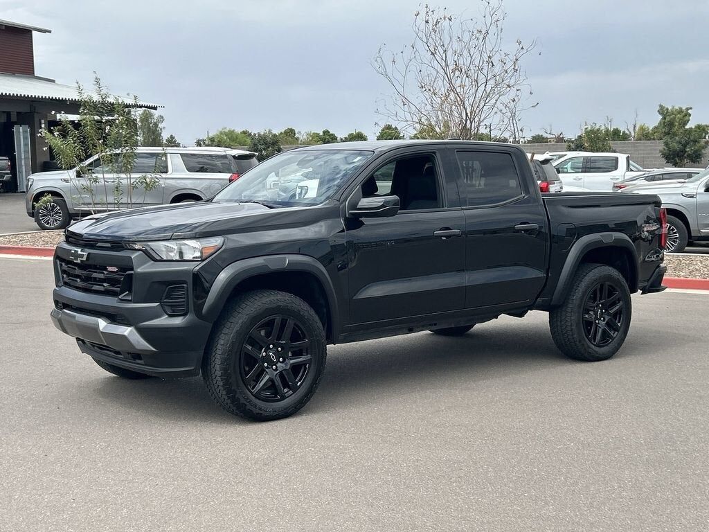 2024 CHEVROLET Silverado