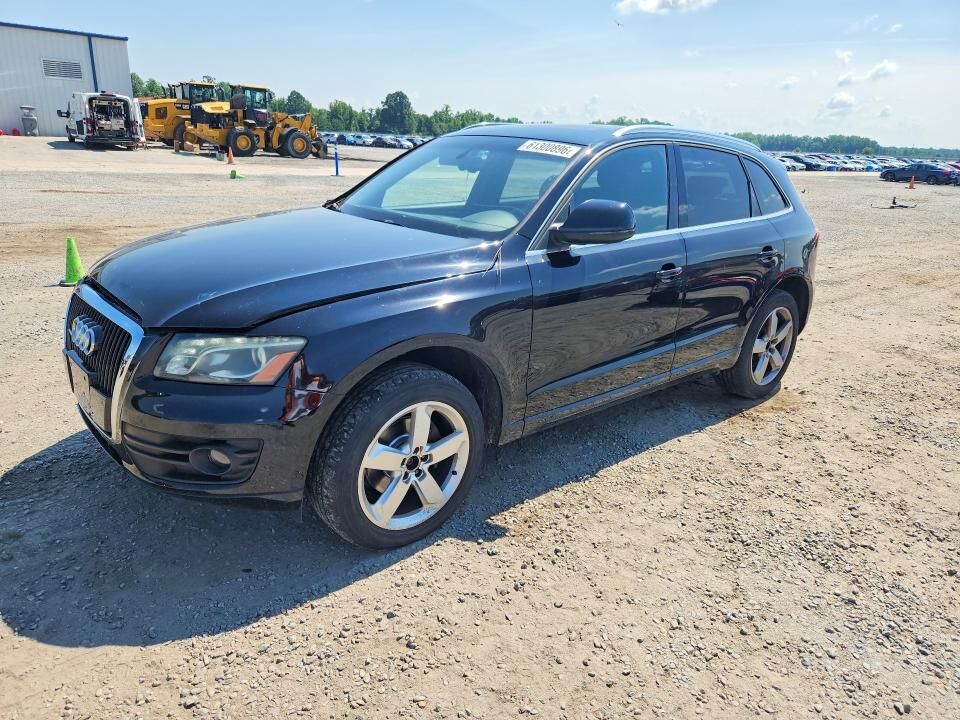 2010 AUDI Q5