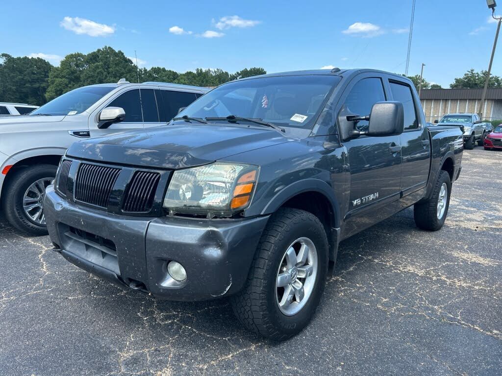 2012 NISSAN Titan