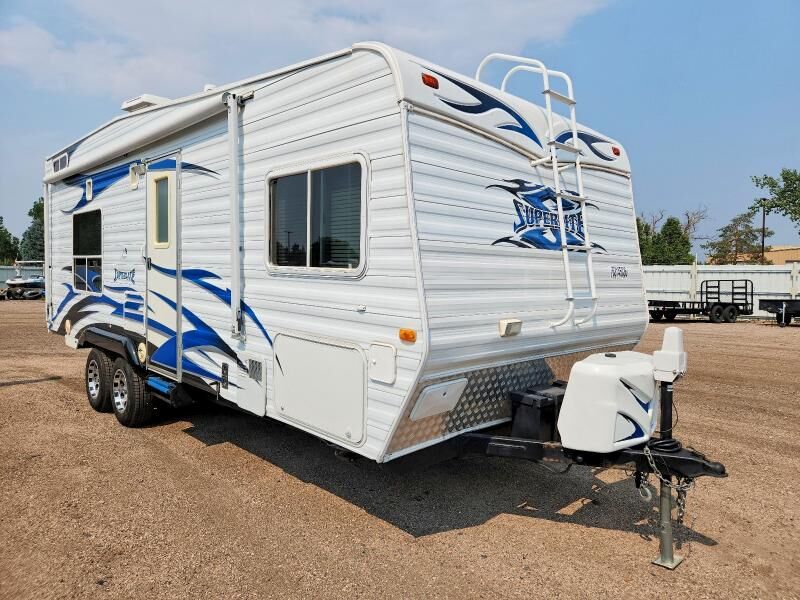 2008 WEEKEND WARRIOR TRAILERS Weekend Warrior Trailers Inc